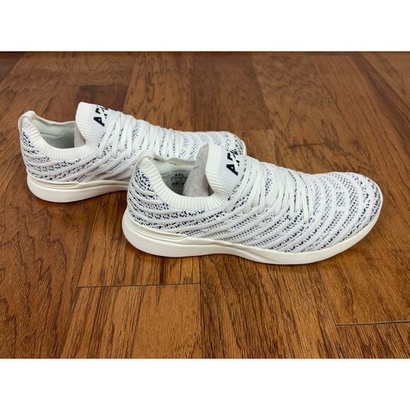 B88 APL Techloom Wave Sneakers Womens 10 Athletic Chic Sporty Comfort Ivory Navy - Picture 2 of 8